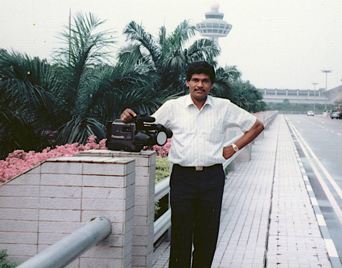 Wijayavarman as cameraman in Singapore